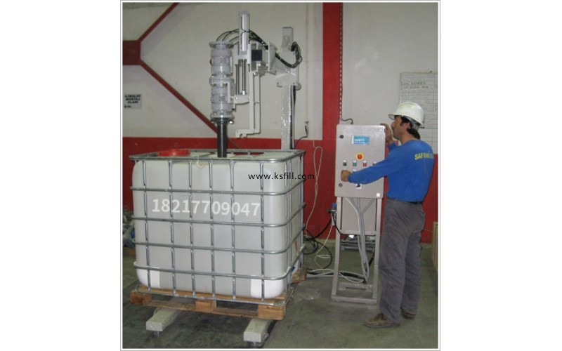 1000L半自動化工液體灌裝機