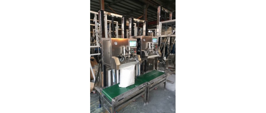 1000KG噸袋氣動(dòng)包裝機(jī)的優(yōu)勢(shì)